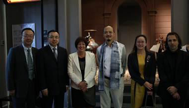 人保財(cái)險(xiǎn)獨(dú)家承保白明塞努奇博物館個(gè)展