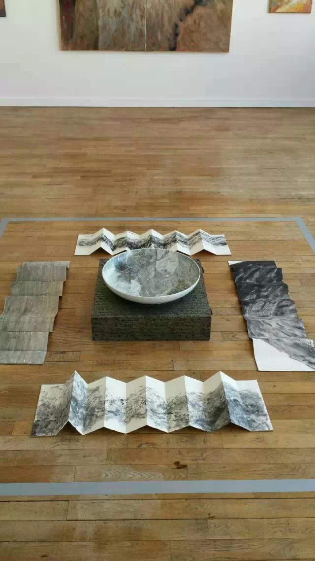 珍稀奇講師 白明參加“沖破屋頂”當代藝術(shù)展