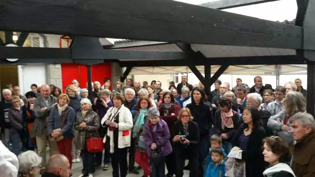 珍稀奇講師 白明參加“沖破屋頂”當代藝術(shù)展